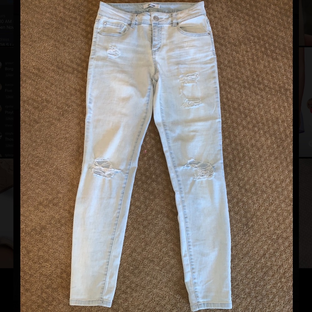 Light wash ripped jeans